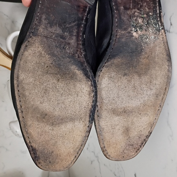 Salvatore Ferragamo Black Leather Slip-On Loafers - Picture 9 of 12